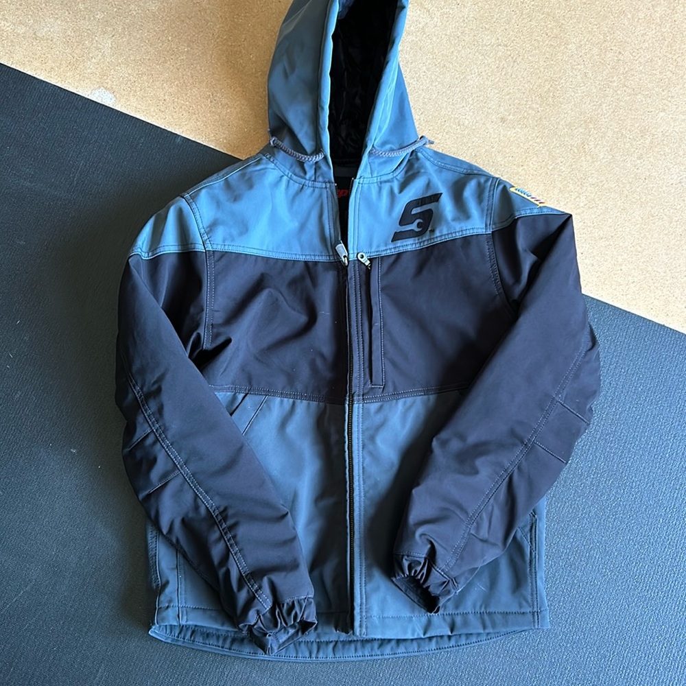 Snap-on jacket